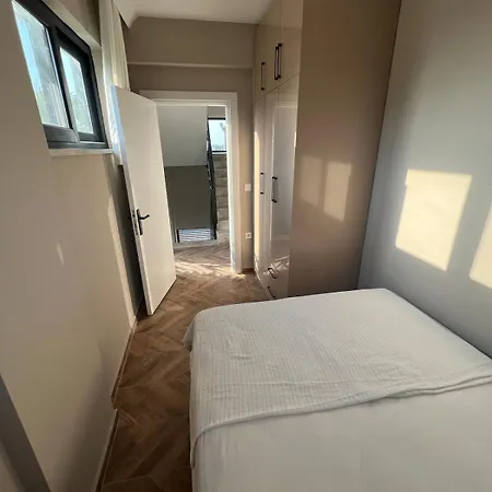 The Pool House Time Monthly Welcome Villa *