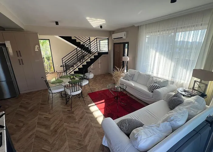 The Pool House Time Monthly Welcome Vila Dalaman