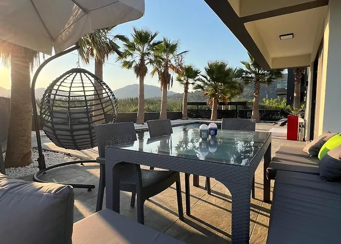 The Pool House Time Monthly Welcome Vila Dalaman