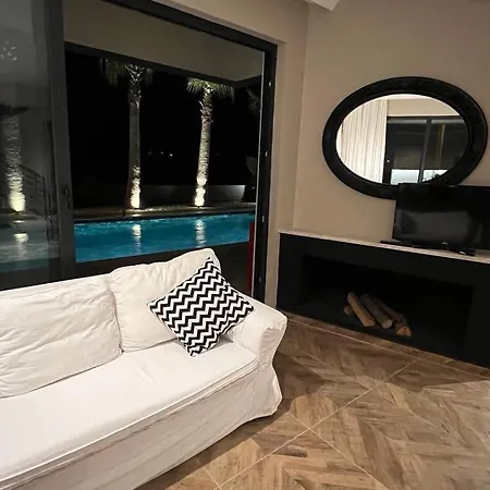 Villa The Pool House Time