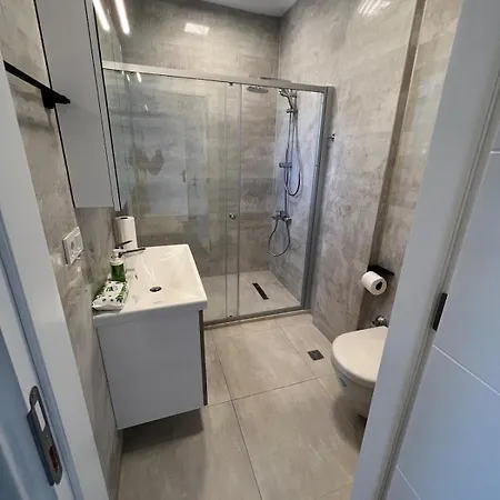 The Pool House Time Monthly Welcome *