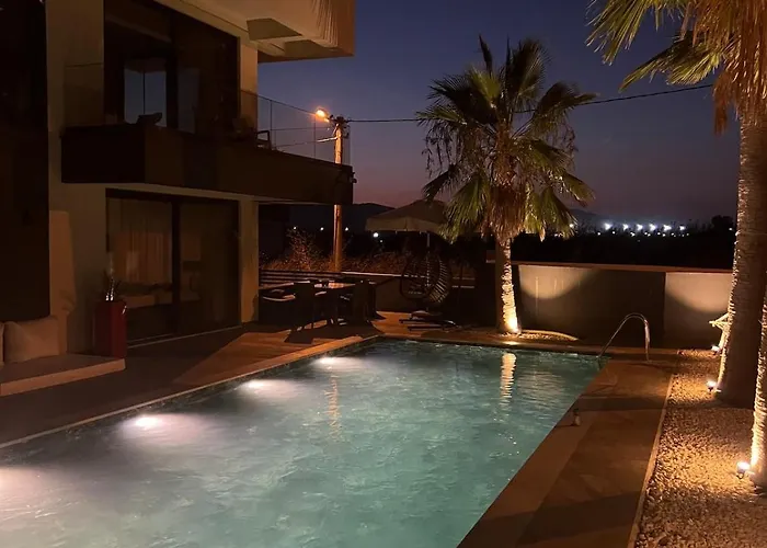 The Pool House Time Monthly Welcome 别墅