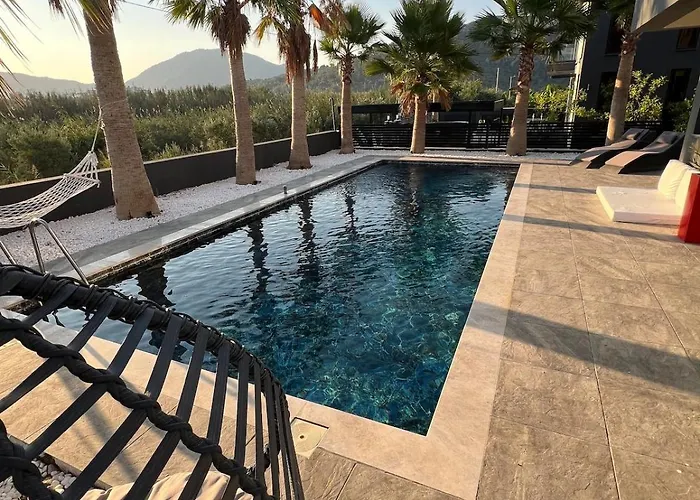 The Pool House Time Monthly Welcome